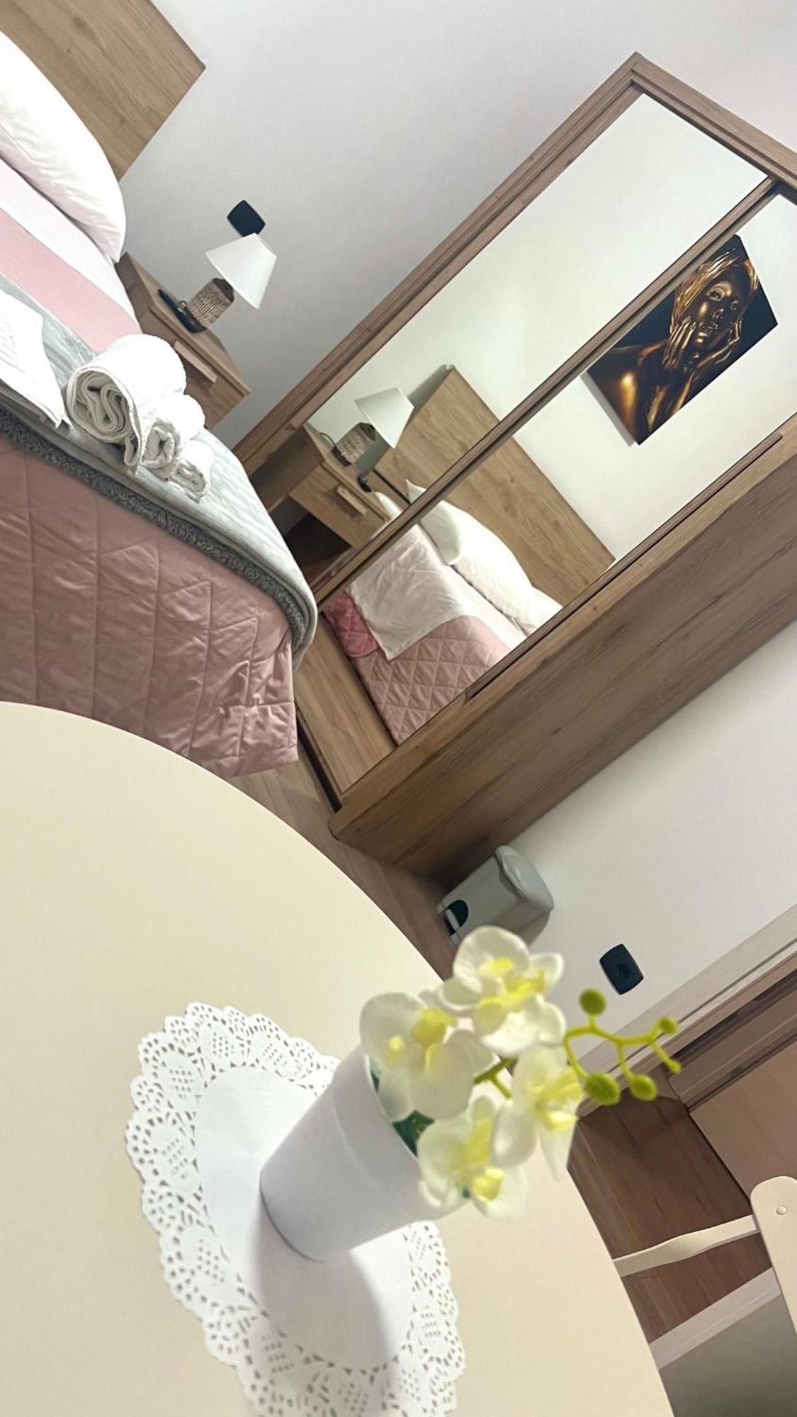 Juliet N - Rental Rooms Verona Eksteriør billede